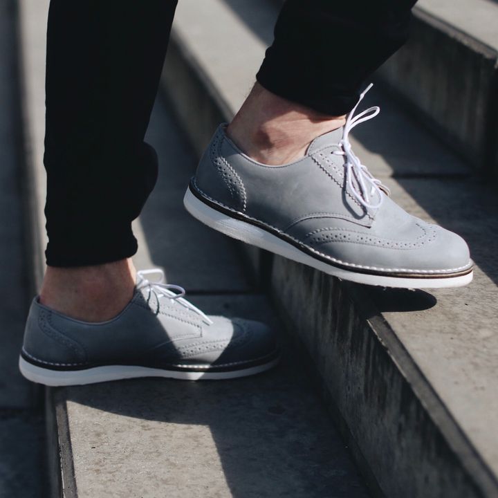 Brogue Low Grey